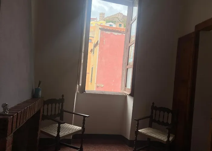 Corso 41 招待所 3*