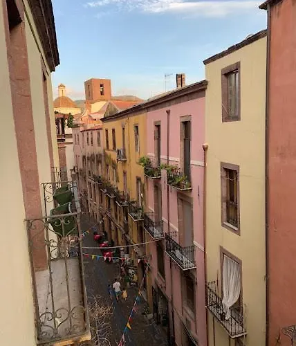 Corso 41 招待所 博萨